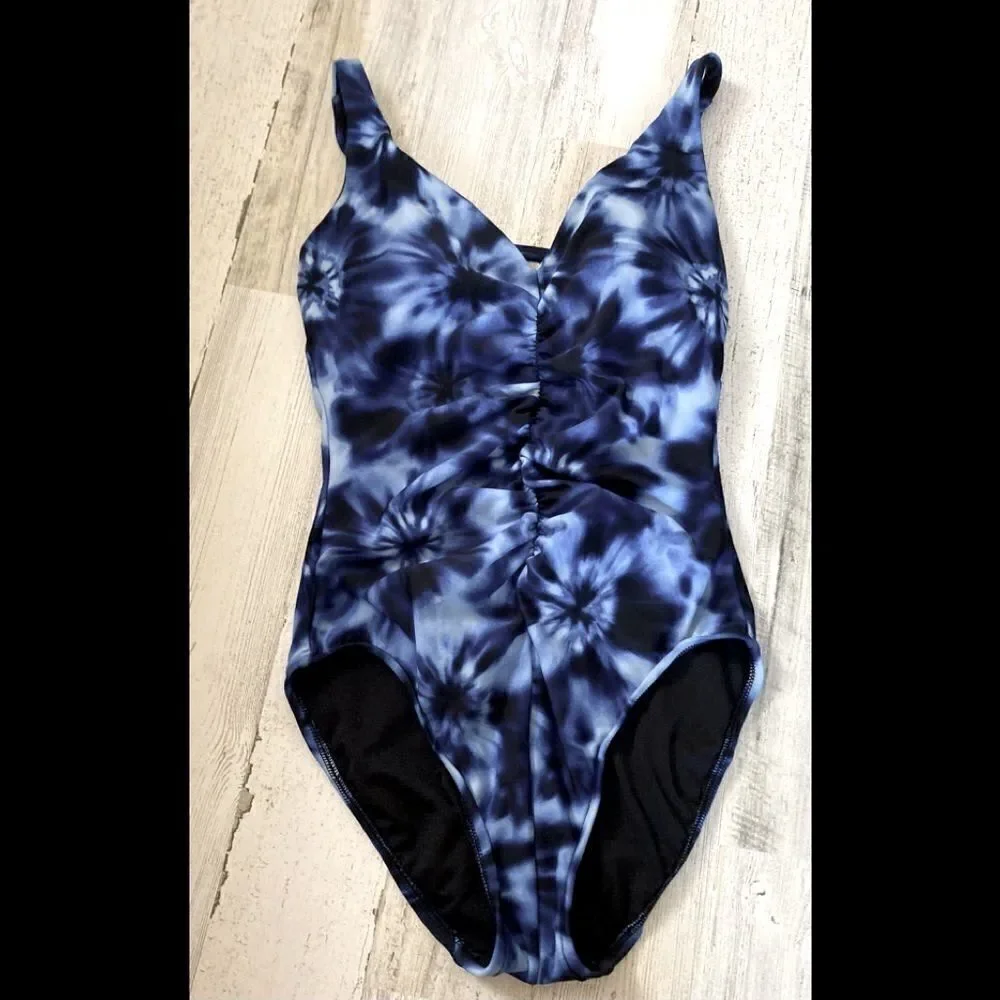 Aqua Green one piece bathing suit Small - Picture 5 of 6